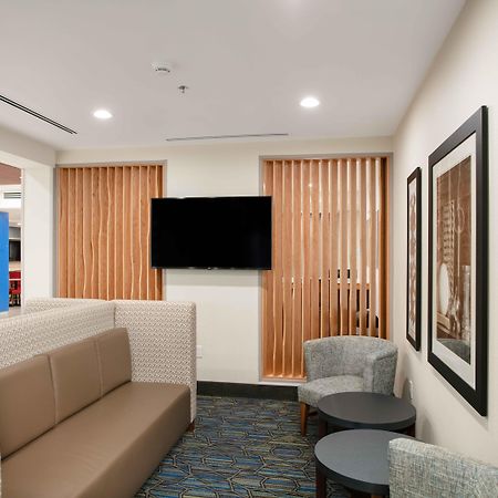 Holiday Inn Express & Suites Oakhurst-Yosemite Park Area By Ihg Exteriér fotografie