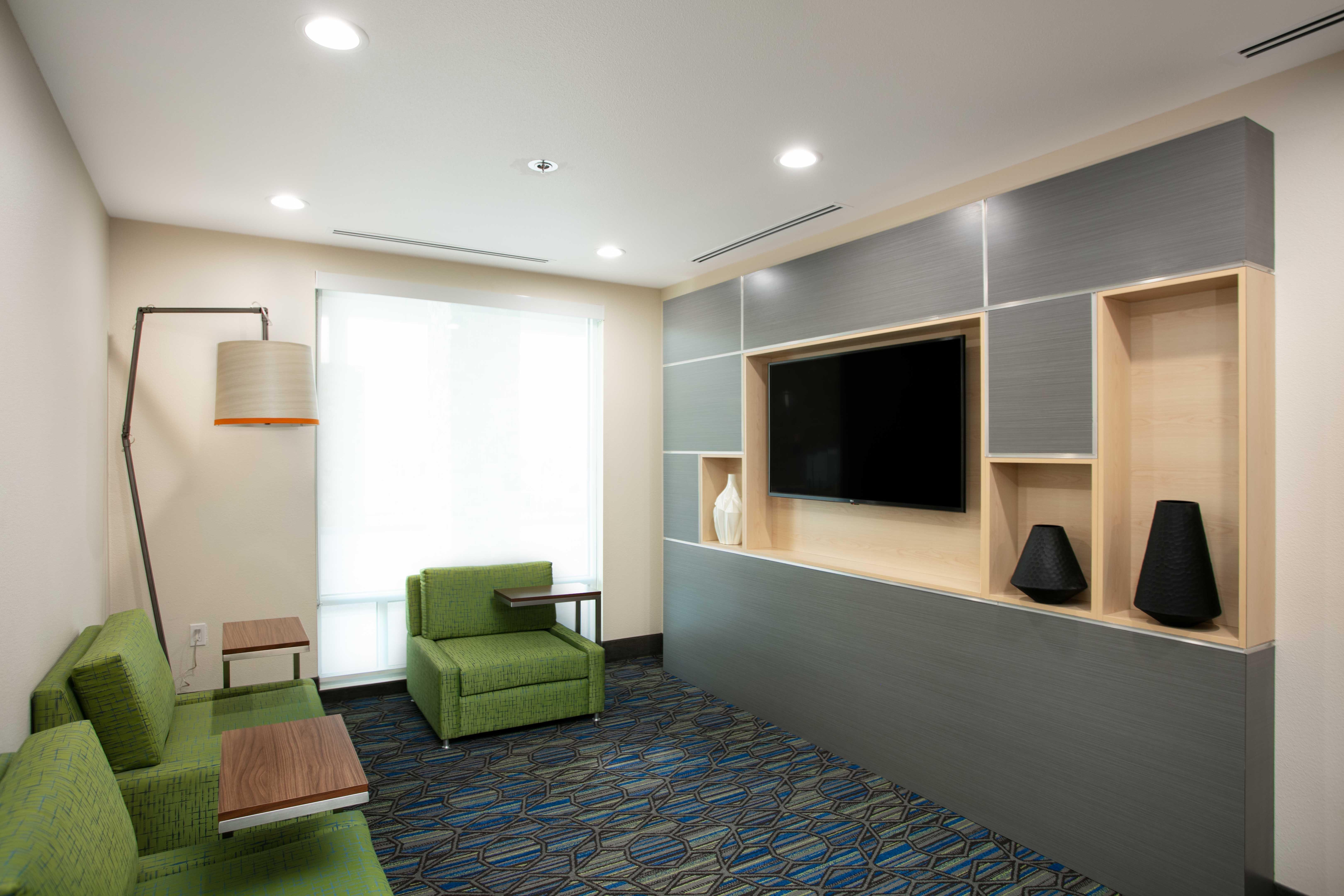 Holiday Inn Express & Suites Oakhurst-Yosemite Park Area By Ihg Exteriér fotografie