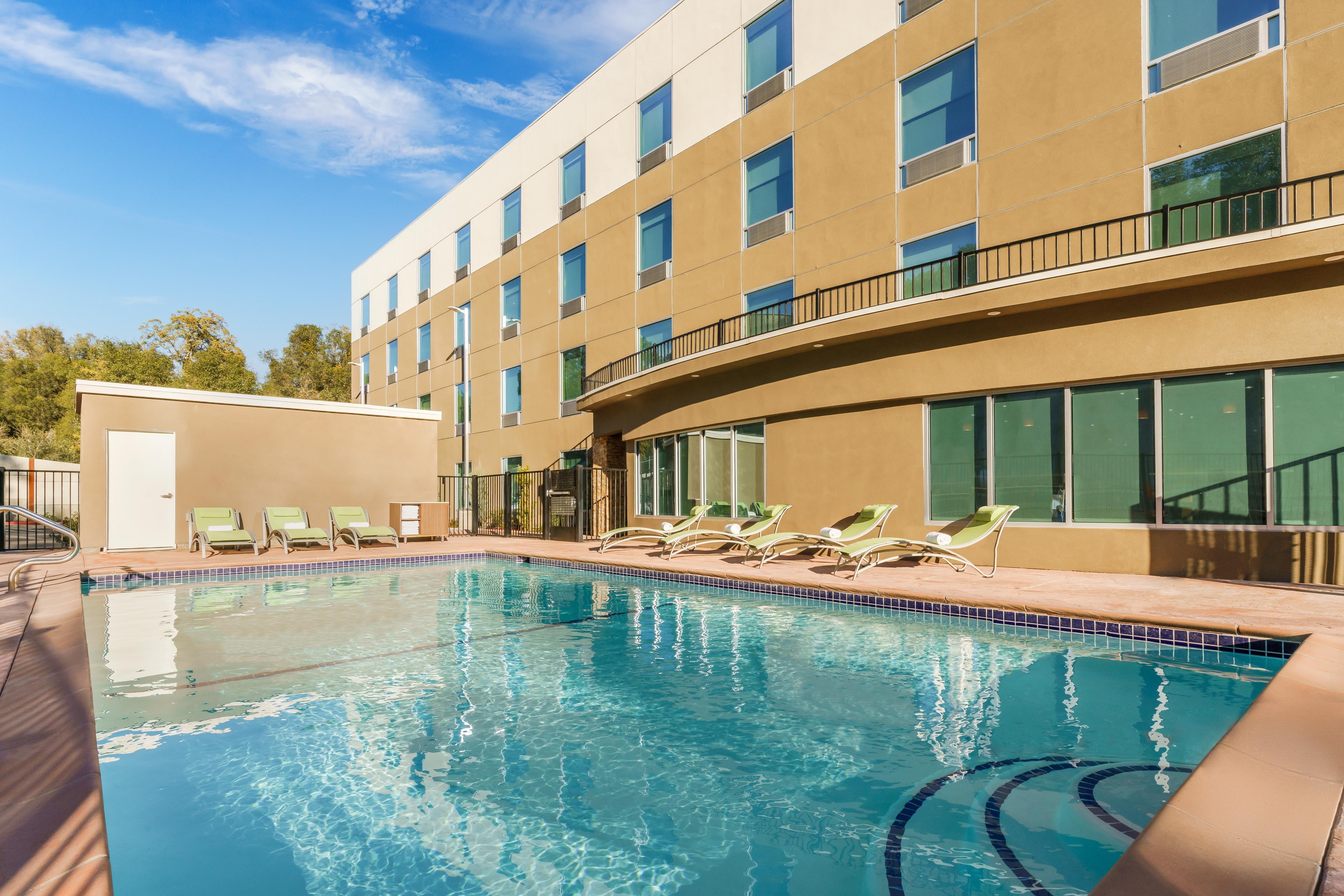 Holiday Inn Express & Suites Oakhurst-Yosemite Park Area By Ihg Exteriér fotografie